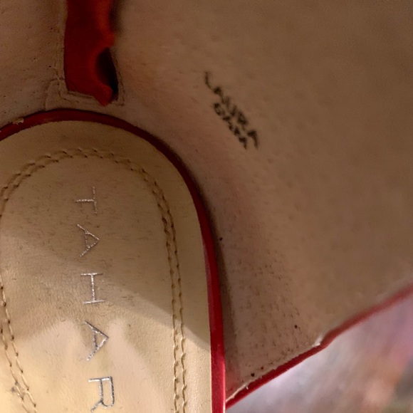 Tahari Laura Red Ankle Strap Heels, Size 6.5 - Picture 6 of 8